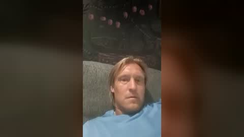 Snapshot of hunksomee chatting on 8, 8, 2026 hunksomee online show from 8, 8, 2026