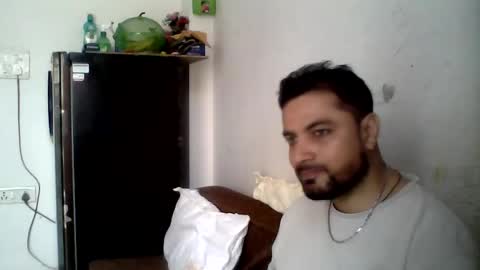 Snapshot of hunkster102 chatting on 24, 5, 2026 hunkster102 online show from 24, 5, 2026