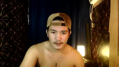 hunkylloyd online show from 8, 12, 2024