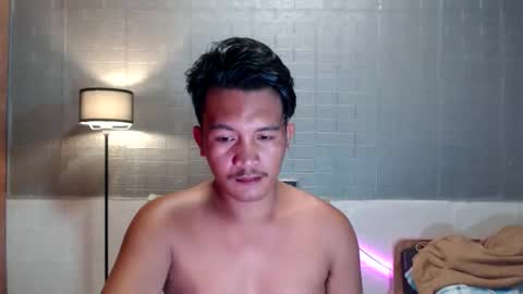 Snapshot of hunkylloyd chatting on 3, 2, 2026 hunkylloyd online show from 3, 2, 2026