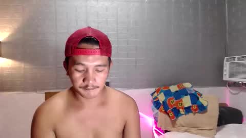 Snapshot of hunkylloyd chatting on 2, 3, 2026 hunkylloyd online show from 2, 3, 2026