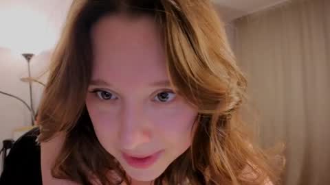 Snapshot of hunny_ines chatting on 22, 5, 2026 Ines online show from 22, 5, 2026