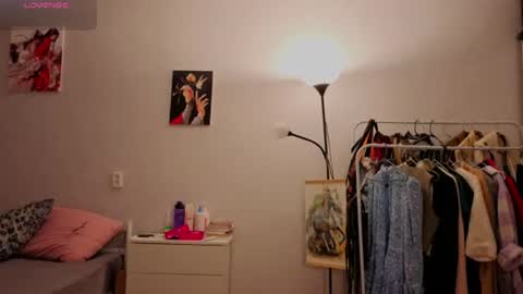 Snapshot of hunny_ines chatting on 2, 7, 2026 Ines online show from 2, 7, 2026