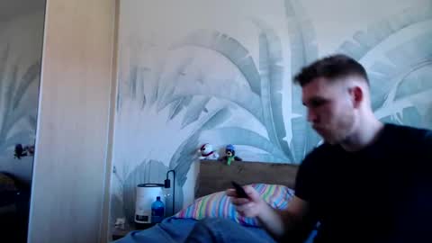 Hunter Bridges online show from 1, 3, 2025