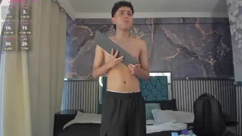 Snapshot of hunterwest06 chatting on 26, 7, 2026 Lucas online show from 26, 7, 2026