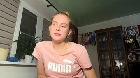 Gloria online show from 13, 11, 2025