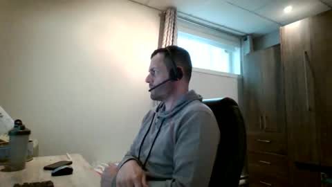 Snapshot of hurley7890 chatting on 20, 5, 2026 hurley7890 online show from 20, 5, 2026