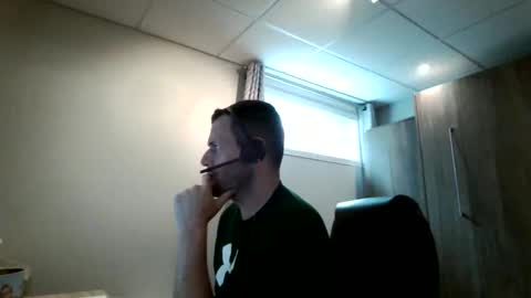 Snapshot of hurley7890 chatting on 27, 5, 2026 hurley7890 online show from 27, 5, 2026