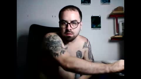 Snapshot of hurtadodirector chatting on 8, 6, 2026 hurtadodirector online show from 8, 6, 2026