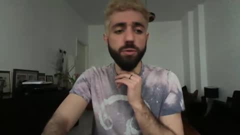 Snapshot of hydraengea chatting on 22, 2, 2026 IVY online show from 22, 2, 2026