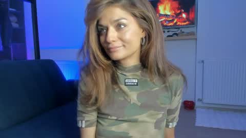 Snapshot of i___love__you chatting on 29, 4, 2026 i___love__you online show from 29, 4, 2026