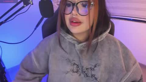 Snapshot of i_am_ari chatting on 10, 11, 2025 Ari online show from 10, 11, 2025