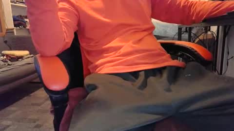 Snapshot of i_am_only_human chatting on 1, 2, 2025 lucifer online show from 1, 2, 2025