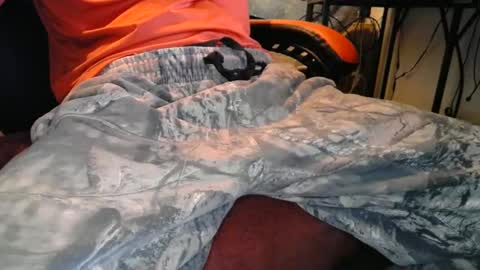 Snapshot of i_am_only_human chatting on 2, 2, 2025 lucifer online show from 2, 2, 2025