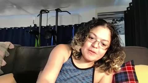 ShortStuff online show from 23, 2, 2025