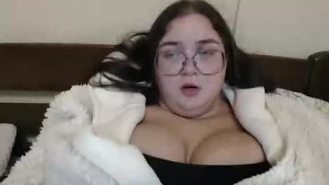 Dominika online show from 4, 10, 2025