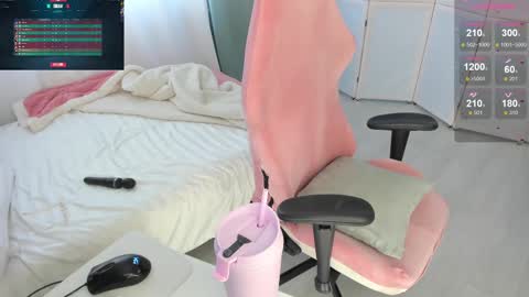 Snapshot of i_want_you_eva chatting on 10, 3, 2025 HiI am  EvaPVT is open  online show from 10, 3, 2025