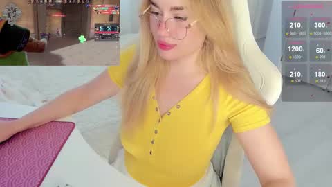 Snapshot of i_want_you_eva chatting on 1, 10, 2025 HiI am  EvaPVT is open  online show from 1, 10, 2025