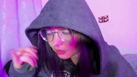 Snapshot of iam_zoechan chatting on 11, 12, 2024 Zoe 3 online show from 11, 12, 2024