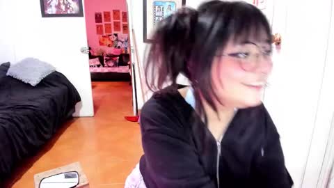 Zoe 3 online show from 8, 1, 2026