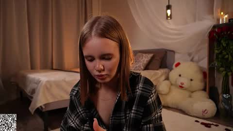 Claire online show from 15, 11, 2025