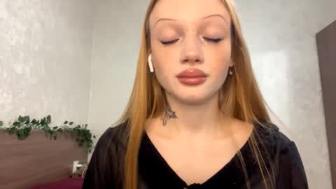 Lylu online show from 30, 11, 2025