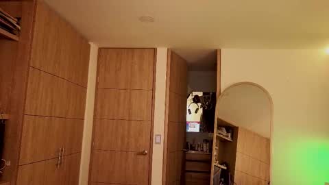 Snapshot of iamnyxy_ chatting on 28, 2, 2026 Nyxy online show from 28, 2, 2026