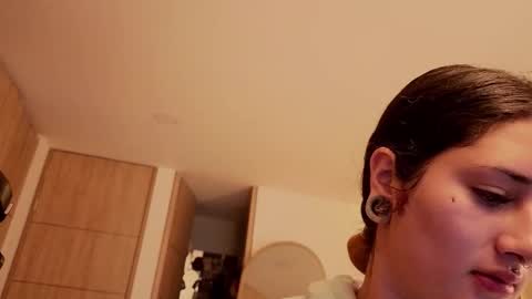 Snapshot of iamnyxy_ chatting on 2, 3, 2026 Nyxy online show from 2, 3, 2026