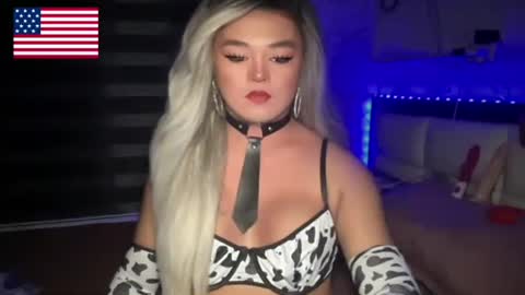 CAll me miss ANTONNETE online show from 8, 5, 2026