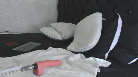 Snapshot of ian_castillo_ chatting on 15, 2, 2025 IAN CASTILLO online show from 15, 2, 2025