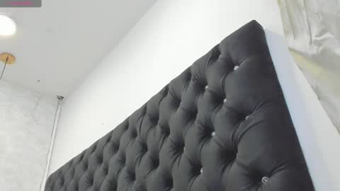 Snapshot of ian_castillo_ chatting on 10, 3, 2025 IAN CASTILLO online show from 10, 3, 2025