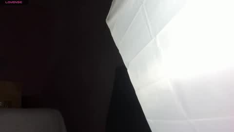 Snapshot of ian_castillo_ chatting on 15, 9, 2025 IAN CASTILLO online show from 15, 9, 2025