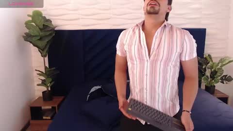 Ian Davis online show from 9, 1, 2025