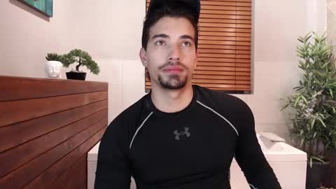 Ian Davis online show from 28, 2, 2025