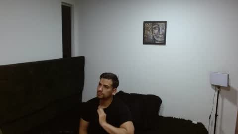 Ian Davis online show from 2, 8, 2026