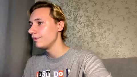 Snapshot of ian_mcflurry chatting on 7, 7, 2026 ian_mcflurry online show from 7, 7, 2026