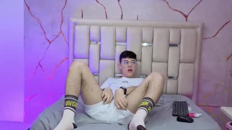 Ian  online show from 10, 3, 2026