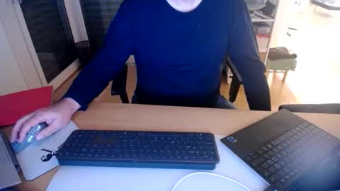 iandy12 online show from 10, 11, 2025