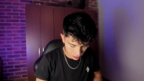 Andrew online show from 24, 11, 2025