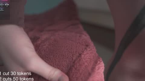 Snapshot of iara_mi chatting on 6, 3, 2025 stream next week online show from 6, 3, 2025