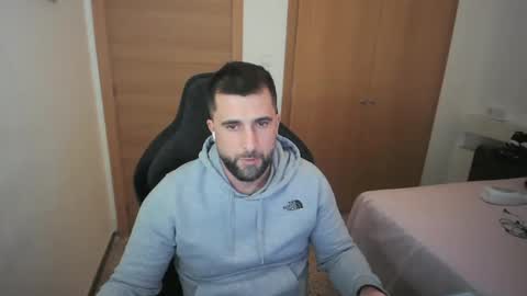 iberian_macho online show from 19, 12, 2025