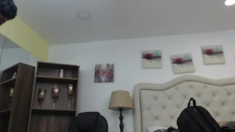 ibratxandy online show from 8, 4, 2026