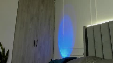 Crystall online show from 28, 10, 2025