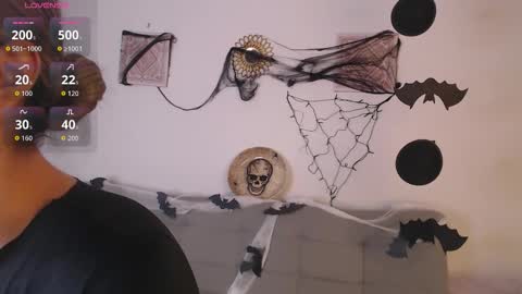 Snapshot of ice_y_abigail chatting on 23, 10, 2025 ice_y_abigail online show from 23, 10, 2025