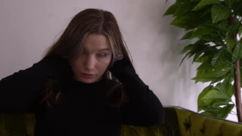 Danielle online show from 27, 1, 2025