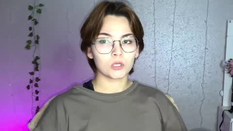 Ksenia online show from 4, 12, 2025