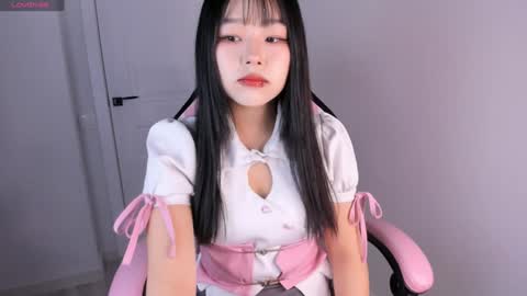 Hitomi   online show from 2, 12, 2024