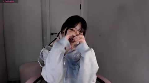 Hitomi   online show from 8, 11, 2025