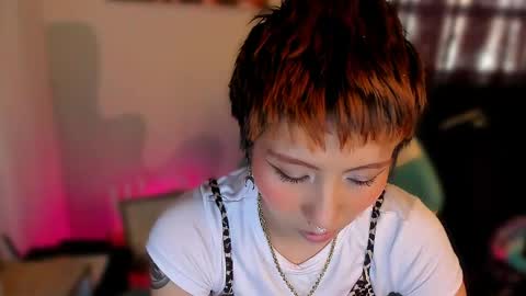 Snapshot of ichika__oto chatting on 3, 5, 2026 Natalia online show from 3, 5, 2026
