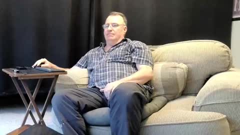 Christopher online show from 7, 3, 2025